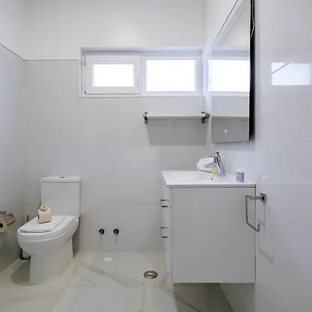 Apartment Portugal Portfolio - Seascape Unit 1 *
