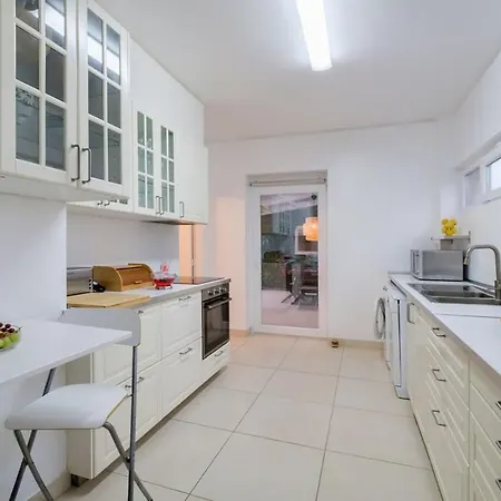 Apartment Portugal Portfolio - Seascape Unit 1